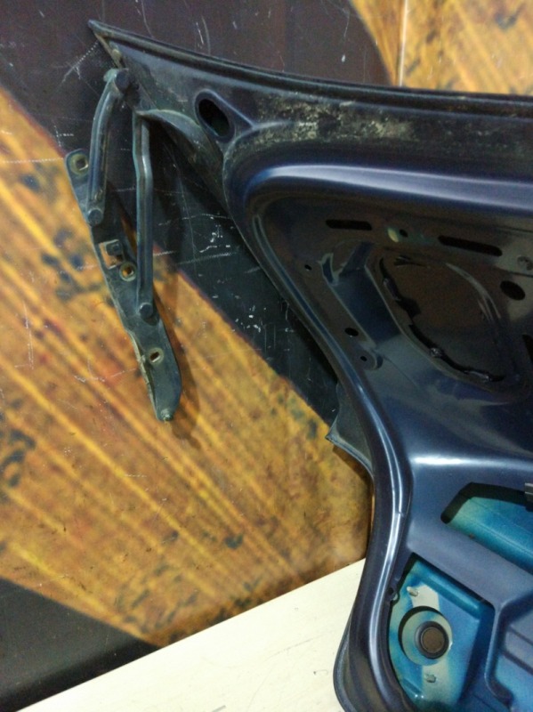 Крышка багажника 525i 1999 E39 M52TU