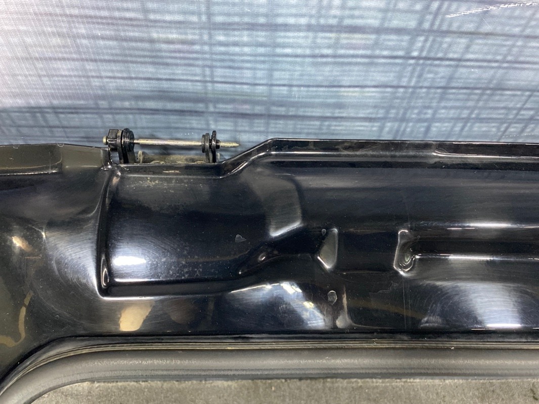 Крышка багажника Chevrolet TrailBlazer GMT360 LL8