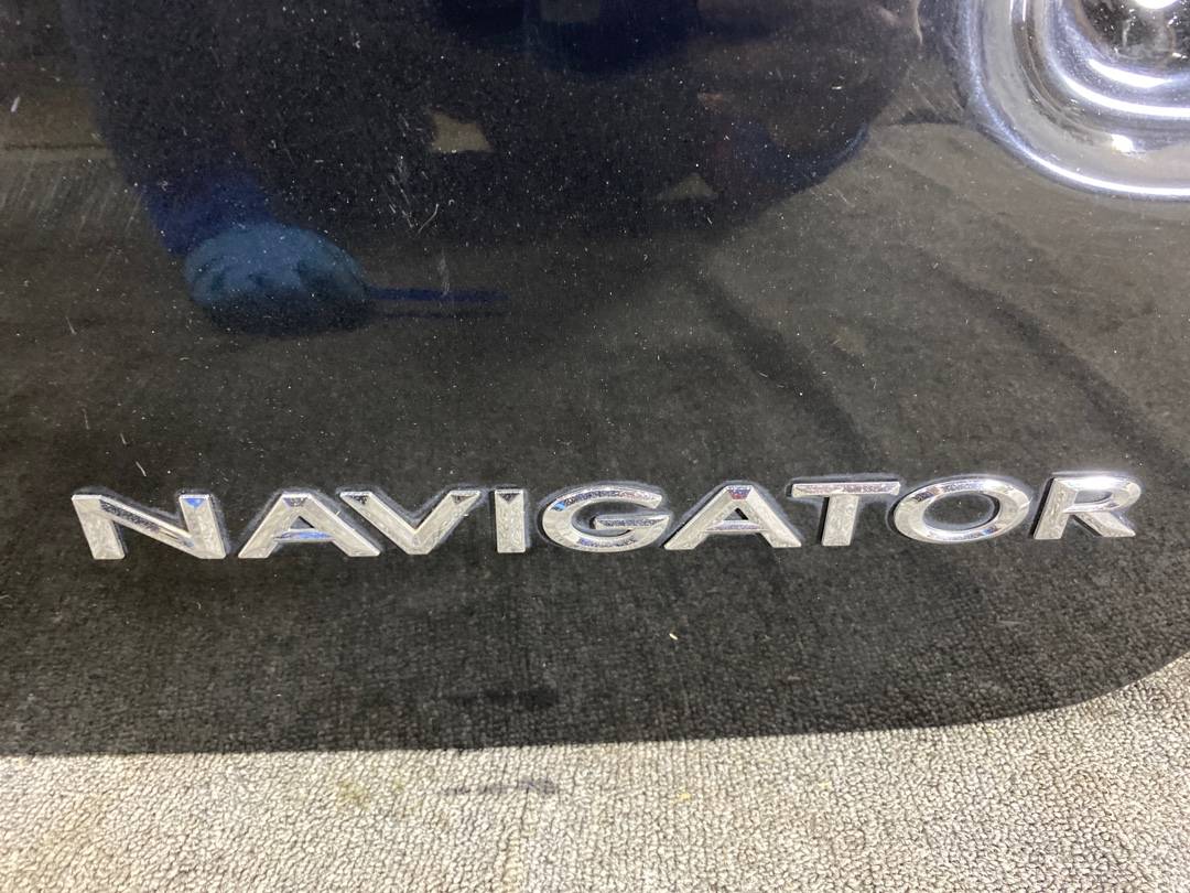 Крышка багажника Navigator 2002 5.4L DOHC