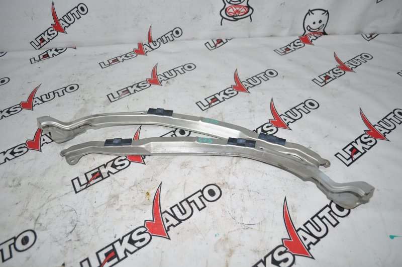 Планки под фары (парой) Toyota Altezza 2000 SXE10 3SGE 52133-53010 контрактная