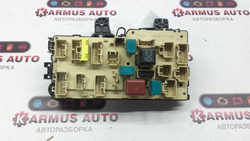 Блок предохранителей салона Toyota Vista SV50 3SFSE 82733-32010 контрактная