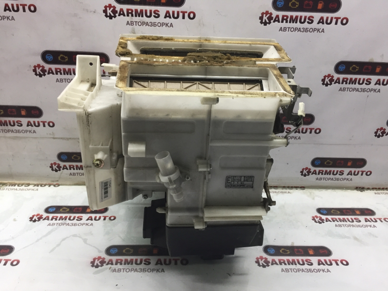 Корпус печки Nissan R'nessa N30 KA24DE 27110-5V000 контрактная