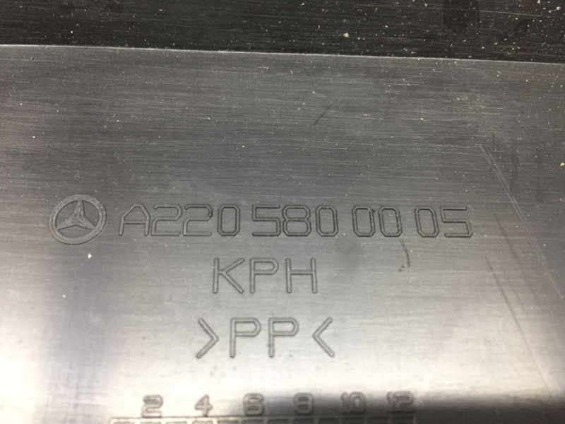 Ящик в багажник Mercedes-Benz S-Class W220 M112E28