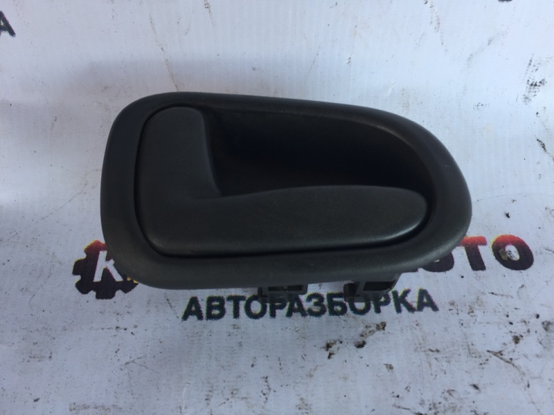 Ручка двери внутренняя левая Toyota Corolla AE100 2C 69208-12020-04 контрактная