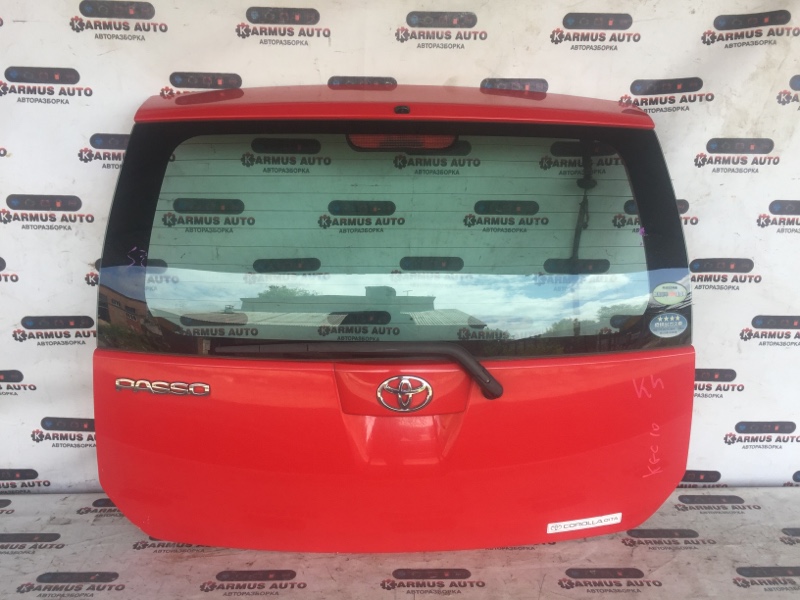 Дверь багажника Toyota Passo KGC10 67005-B1020 контрактная