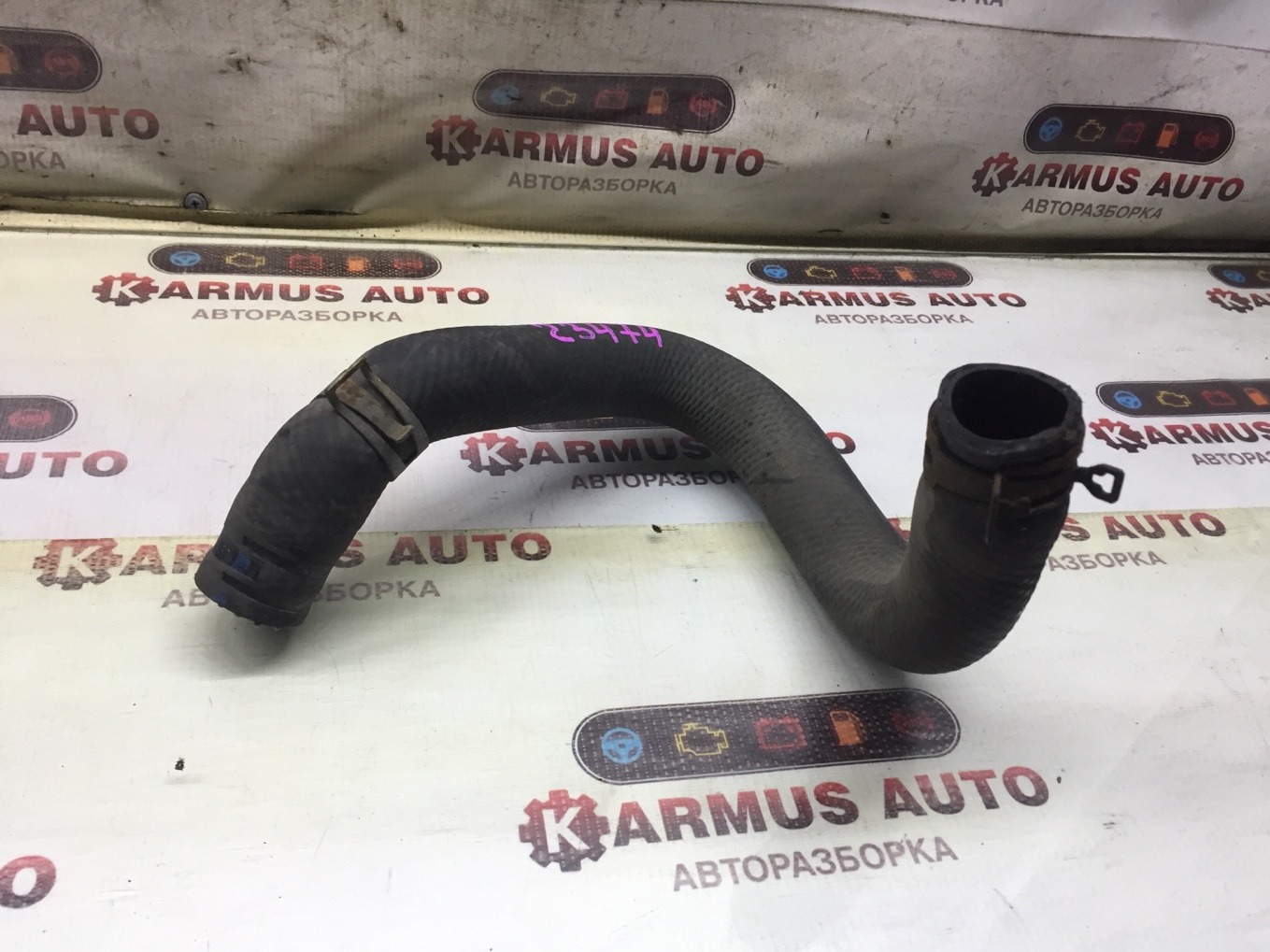 Патрубок радиатора Toyota Corolla Spacio NZE121 1NZFE 16572-21030 контрактная