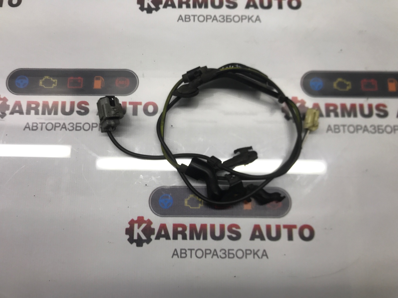 Провод датчика ABS задний Toyota Mark X Zio ANA10 2AZFE 89516-12160 контрактная