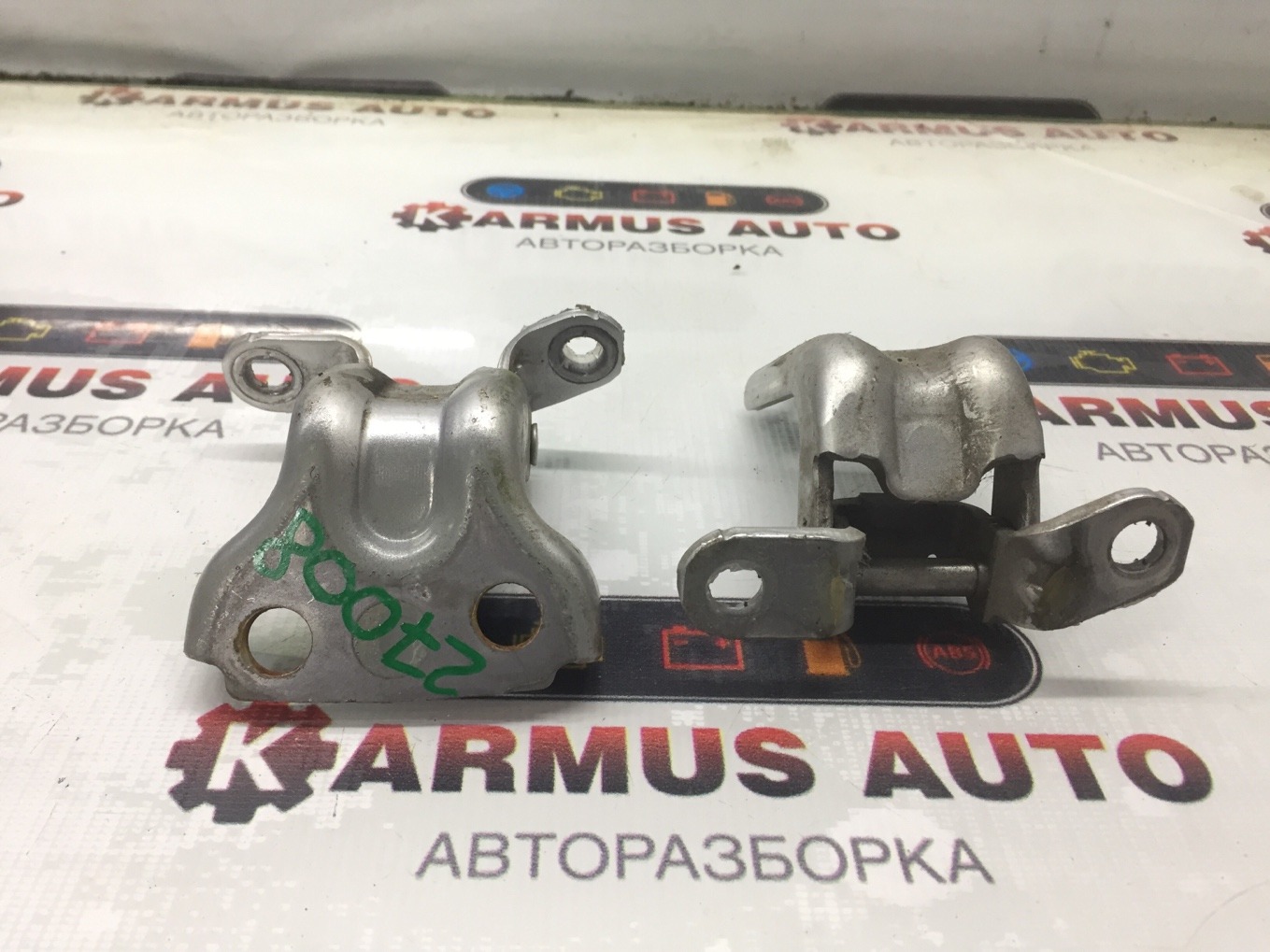 Петля двери задняя левая Subaru Exiga YA4 EJ204 60470YC0109P контрактная