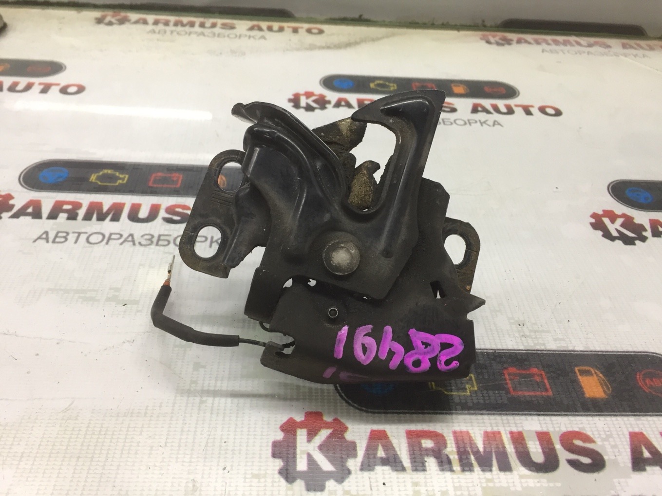 Замок капота Honda Insight ZE2 LDA 74120-TM8-003 контрактная