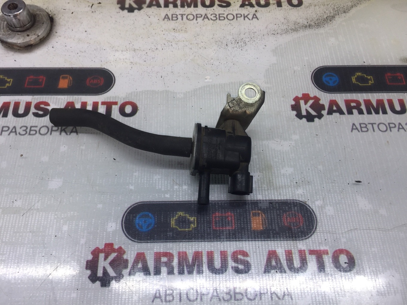 Вакуумный клапан Lexus GS450h GWS191 2GRFSE 90910-12276 контрактная