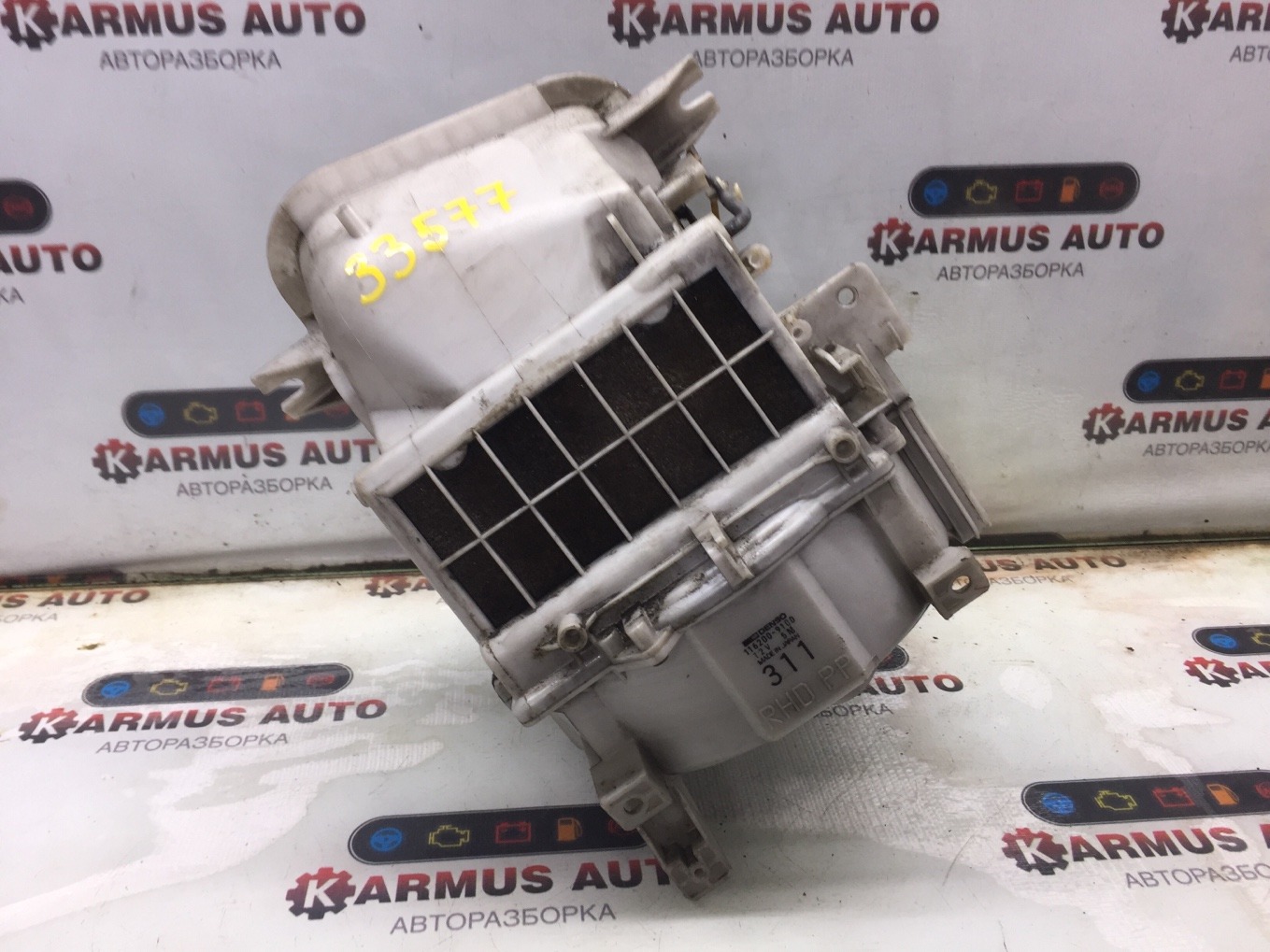 Корпус печки Mitsubishi Pajero V44W 4D56 MB657310 контрактная