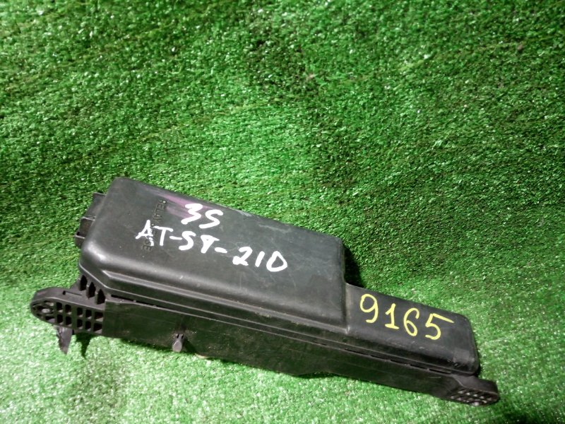 Блок предов camry sv30. Предохранители curren toyota. Предохранители 3s fe. Блок реле toyota noah. Предохранитель efi 3s fe.