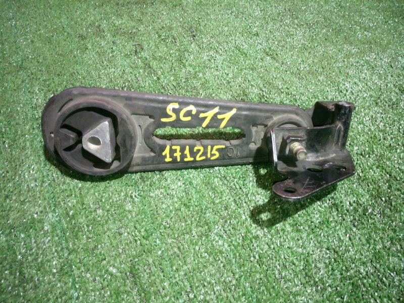 Подушка двигателя nissan tiida. Опоры двигателя тиида. Ниссан тиида нижняя опора двигателя. Опоры двигателя тиида. Подушка двигателя tiida 1.