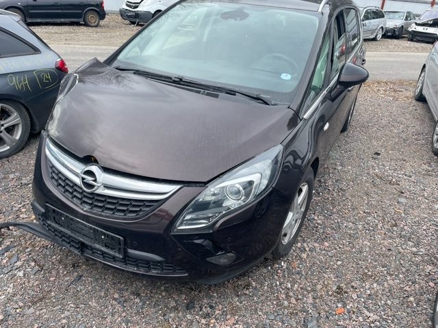 Опора КПП задняя Zafira C 2012 A20DT 2.0 Дизель