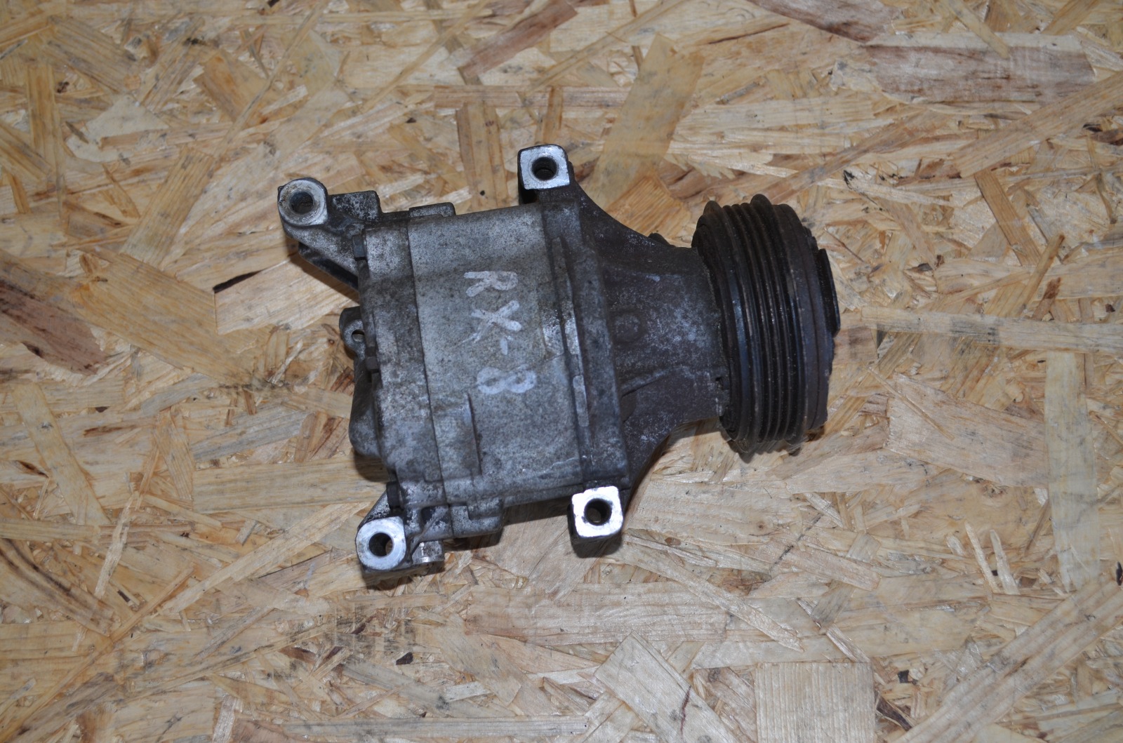 Компрессор кондиционера Mazda MX-5 2000-2005 NB 1.8L 4472607920 Б/У