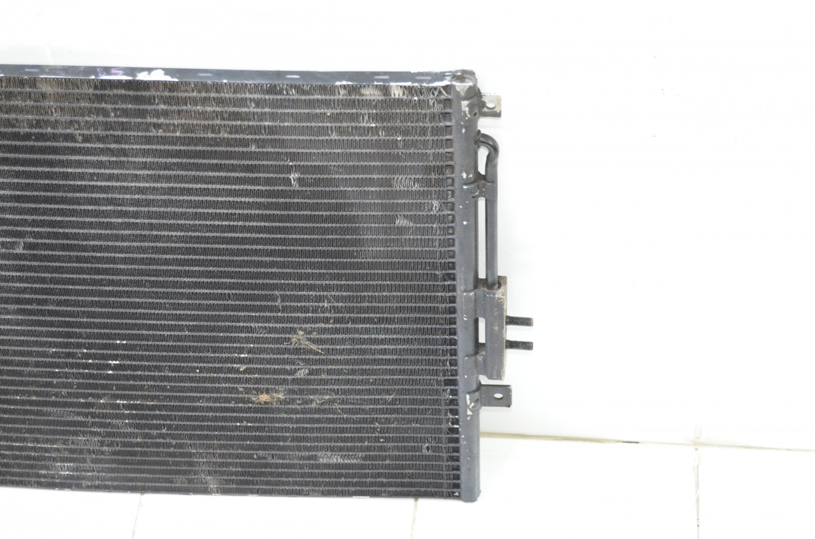 Радиатор кондиционера JEEP Grand Cherokee WJ 4.0L