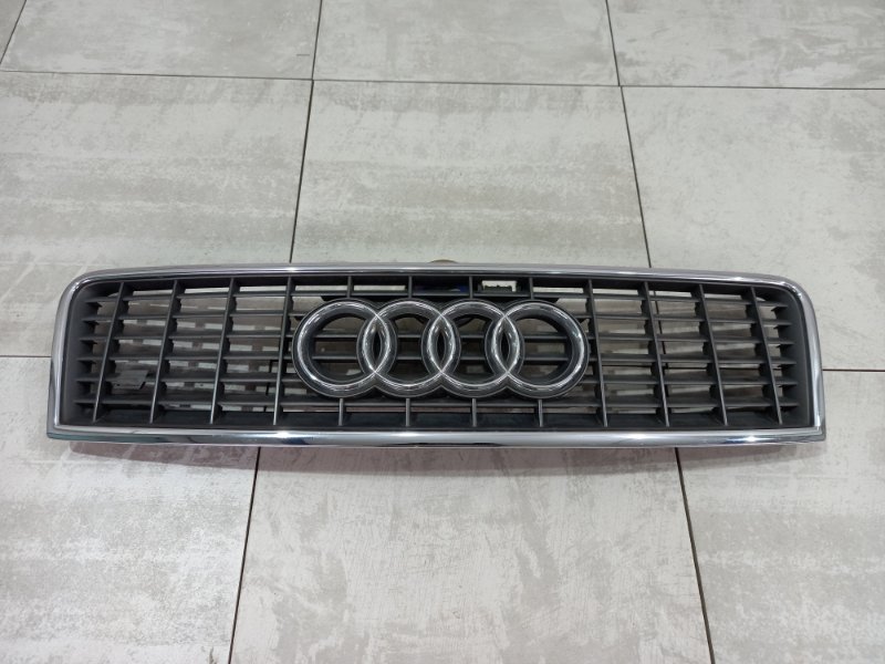 Решетка радиатора Audi S6 2002 C5 4B3853651E контрактная