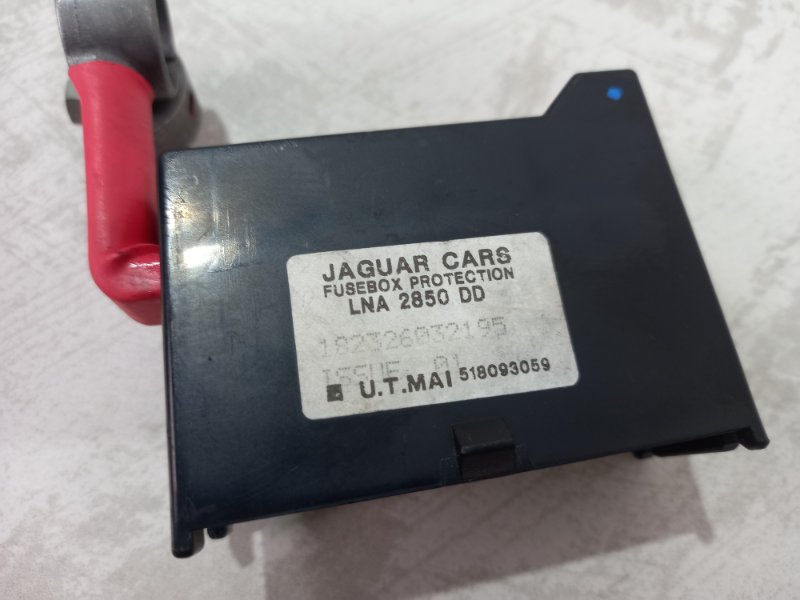 Клемма аккумулятора XJ6 1995 X300 9JPFNB 4.0