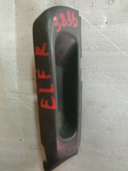 Ручка двери Isuzu Elf 1998 NKR71E 4HF1 контрактная