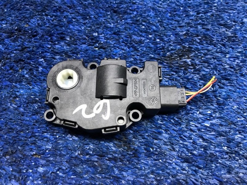 Моторчик заслонки печки MINI Cooper F56 64119321034 контрактная