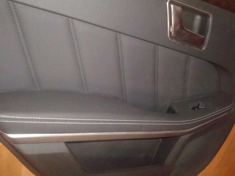 Обшивка двери задняя левая E-Class 2012 W212 M271.860