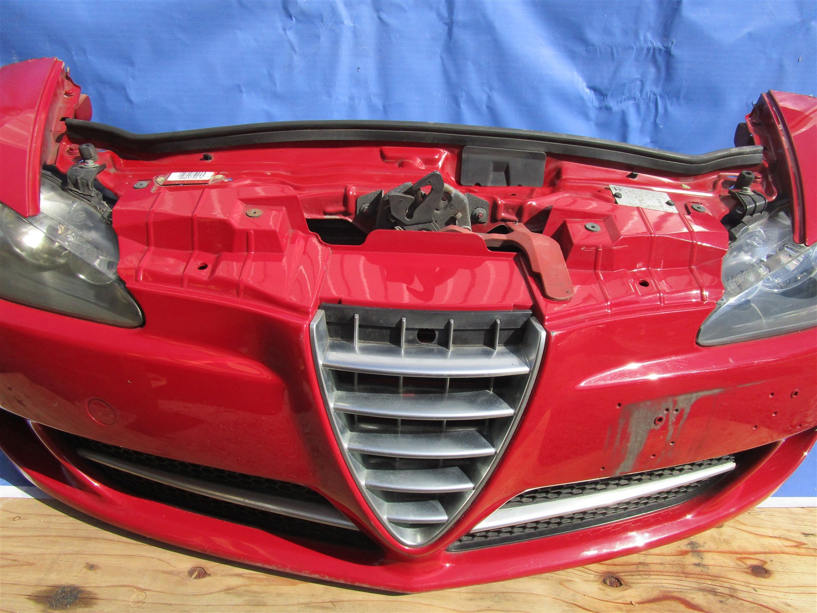 Ноускат передний Alfa Romeo 147 Ноускат передний Alfa Romeo 147