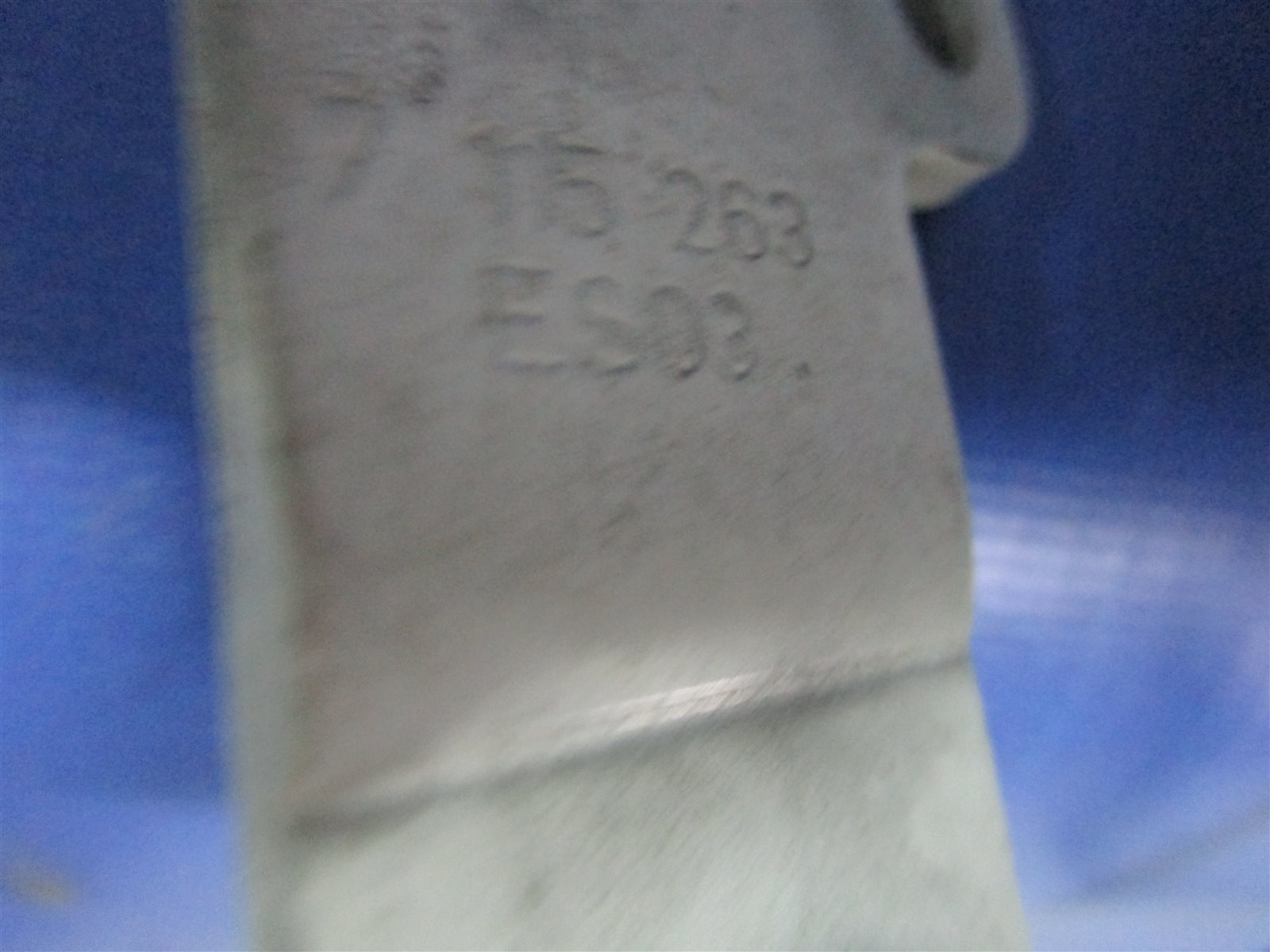 Крепление крышки багажника 3-series 2005 E90 N52B25A