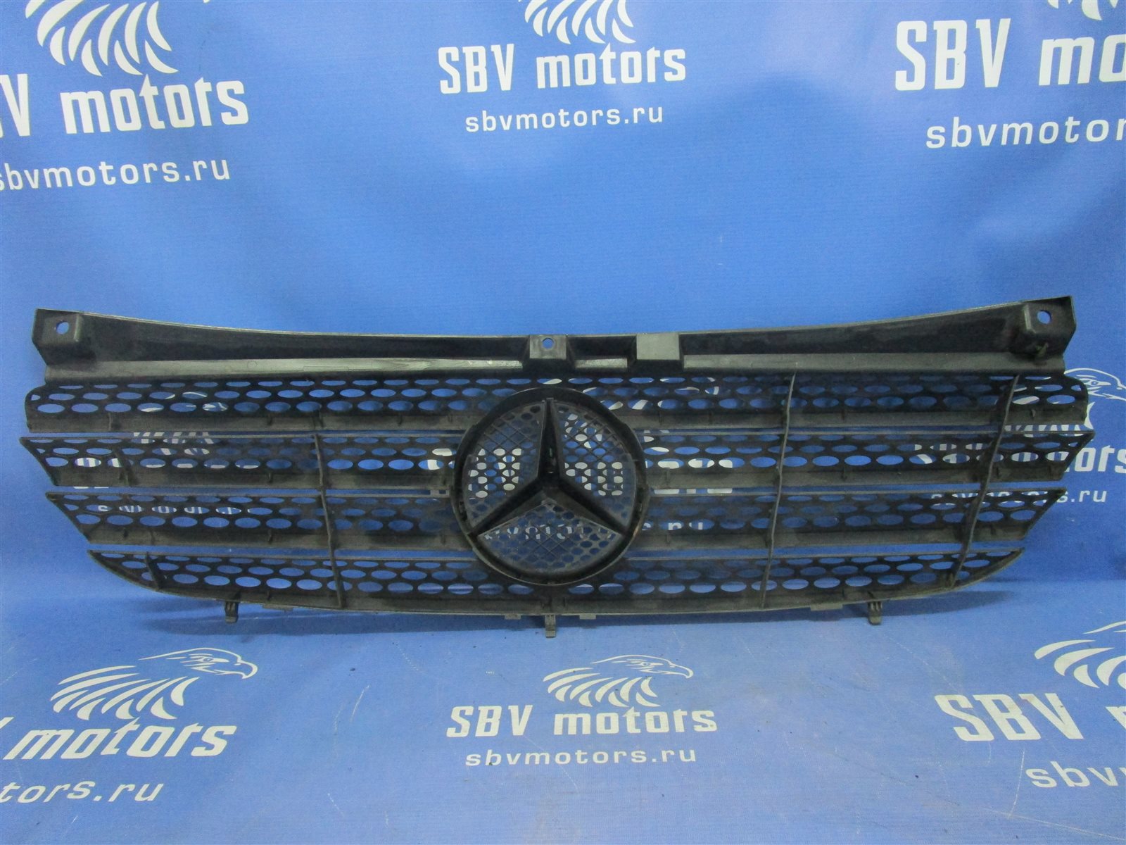 Решетка радиатора Mercedes-Benz Vito W639 646982