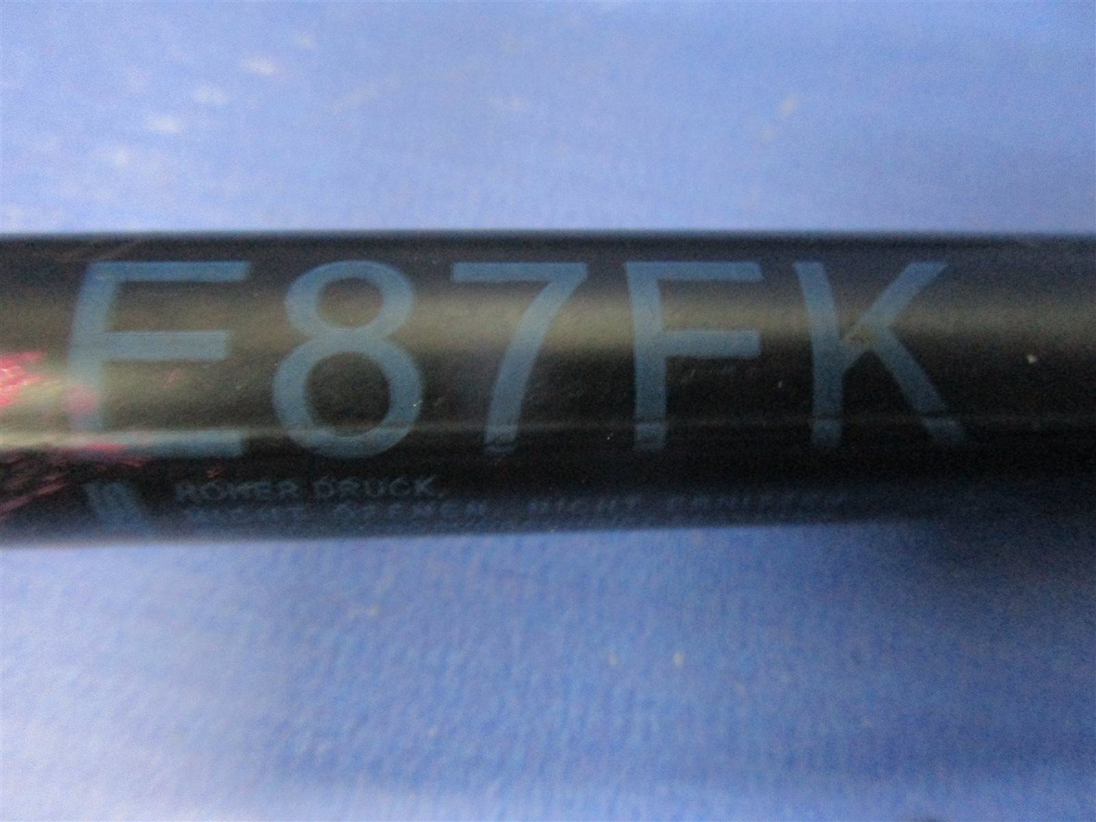 Амортизатор капота 1-series 2008 E87 N45B16A