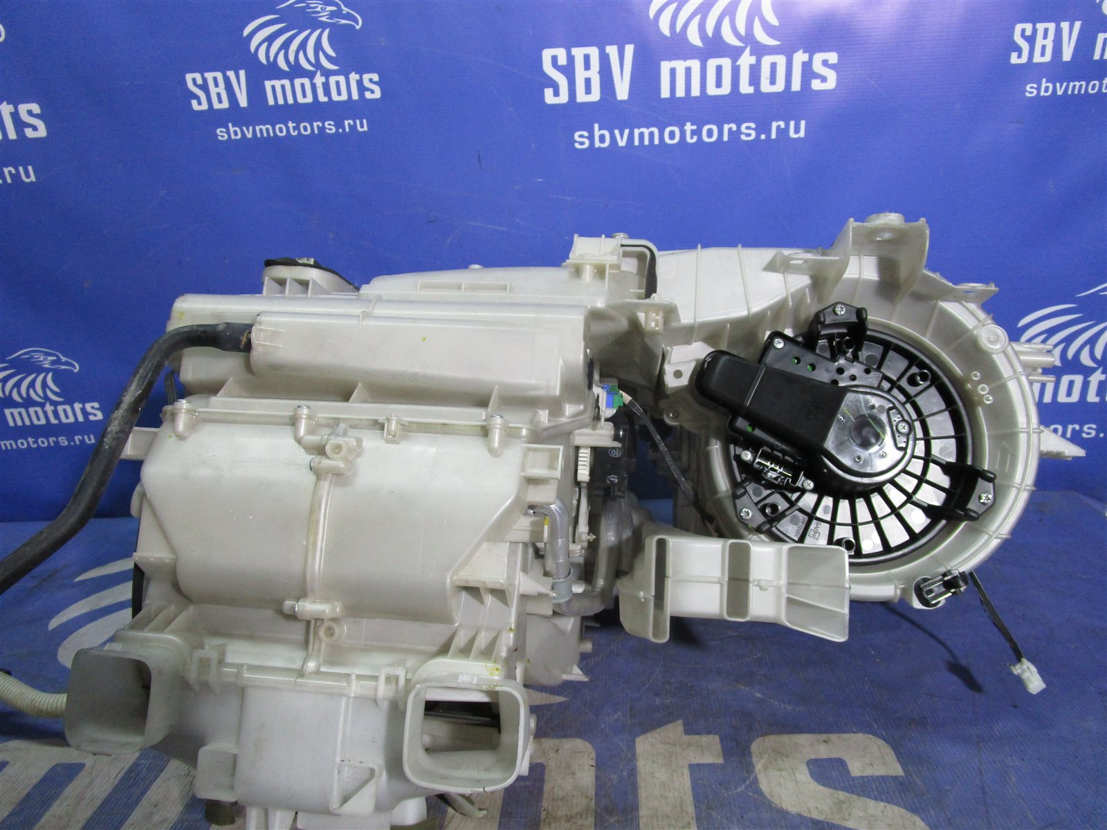 Запчасть корпус печки Toyota Camry ACV40 2AZ-FE контрактная Корпус печки Toyota Camry ACV40 2AZ-FE контрактная