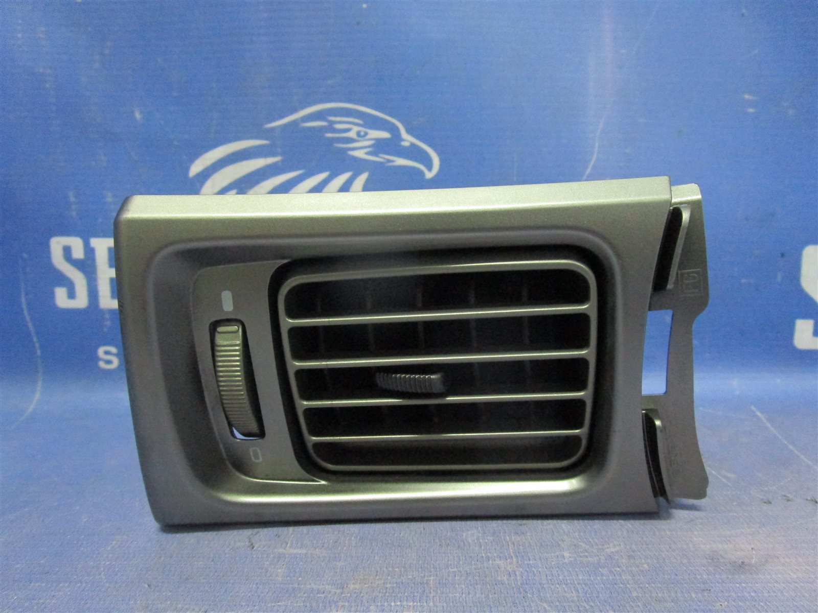 Запчасть дефлектор Subaru Forester 2010 SH5 EJ205 66110FG000 контрактная Дефлектор Subaru Forester 2010 SH5 EJ205 66110FG000 контрактная