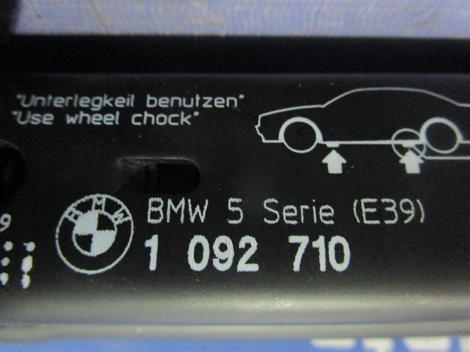 Домкрат 5-series 1999 E39 M52 228 Домкрат 5-series 1999 E39 M52 228