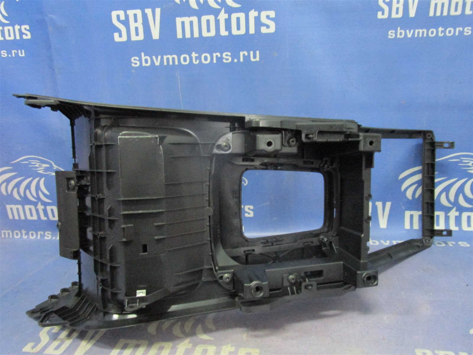 Центральная консоль S80 AS40 B5254T6