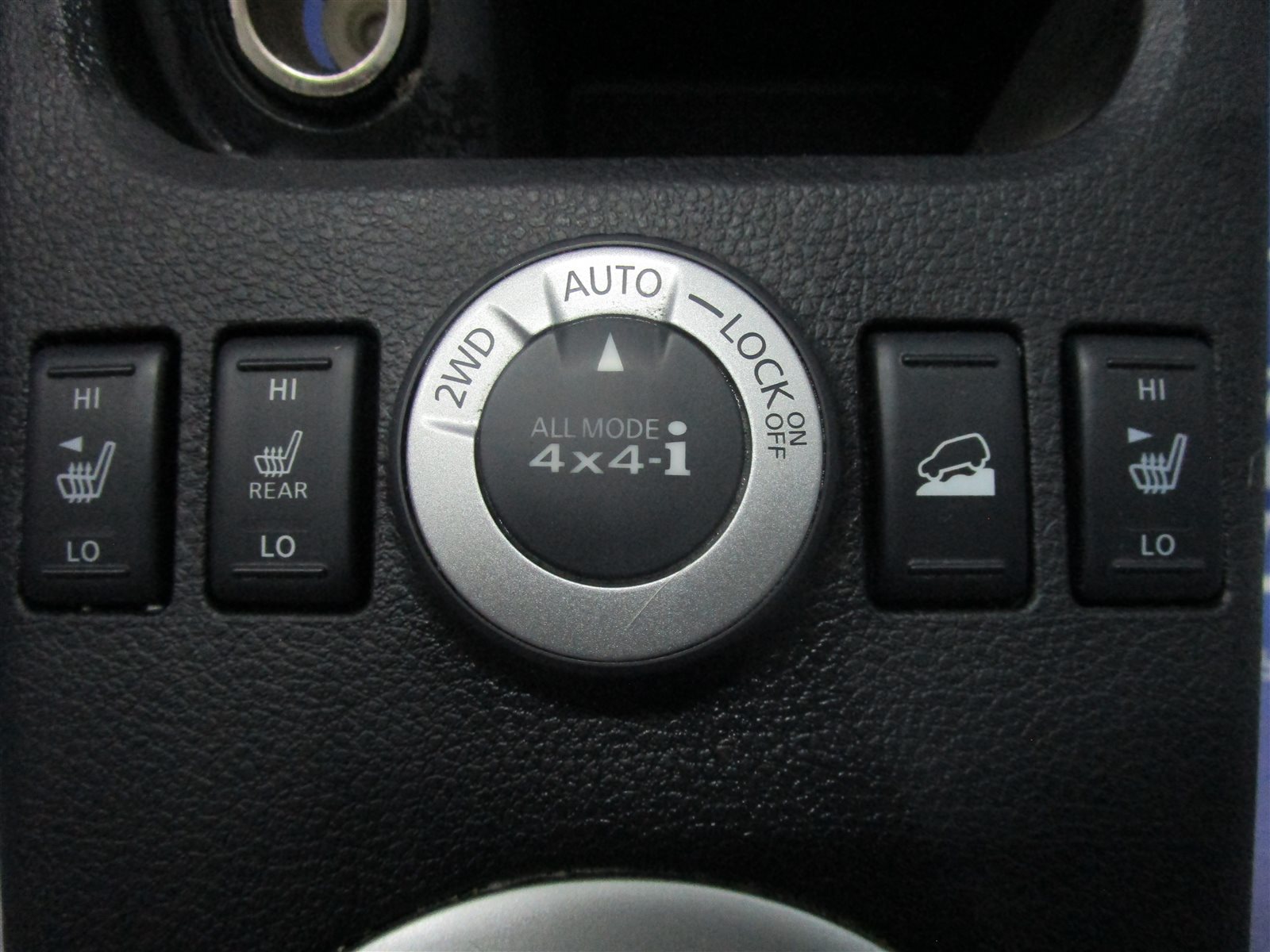 Блок кнопок Nissan X-Trail 2009г. NT31 MR20 контрактная