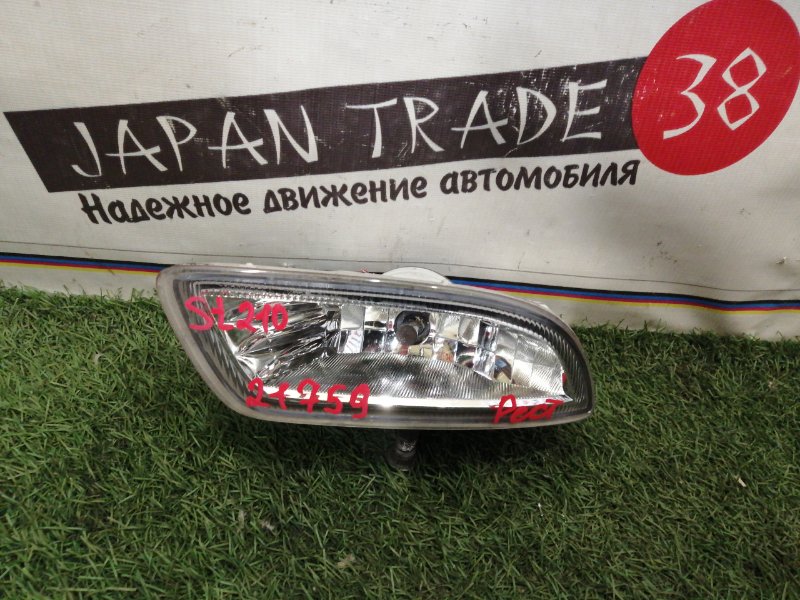 Противотуманная фара передняя левая TOYOTA CALDINA 99-02г ST210 114-77151 контрактная