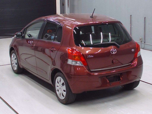 Двигатель VITZ SCP90 2SZ-FE