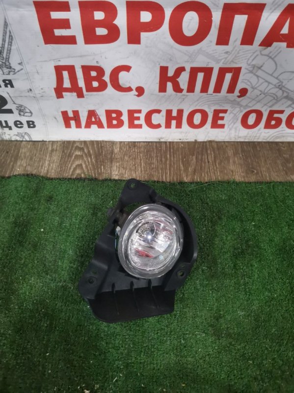 Противотуманная фара передняя правая MAZDA VERISA DC5W D46151680 контрактная