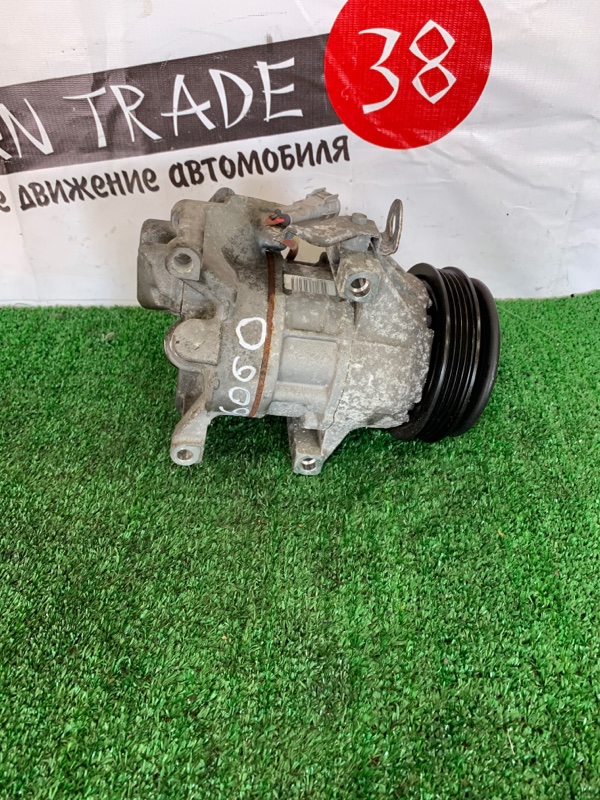 Компрессор кондиционера TOYOTA AURIS NZE151 1NZ-FE 88310-52551 контрактная