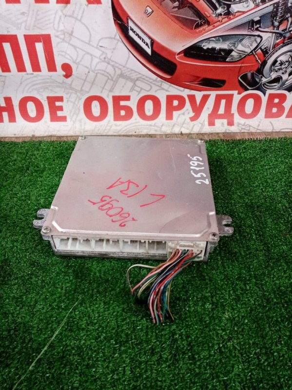 Блок EFI HONDA FIT GD2 L13A 37820PWAJ55 контрактная