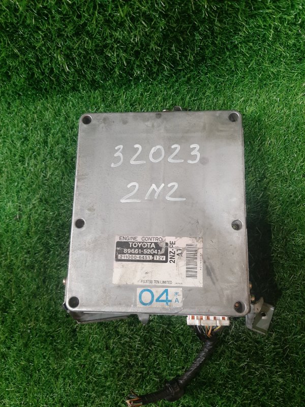 Блок EFI TOYOTA VITZ NCP10 2NZ-FE 89661-52041 контрактная