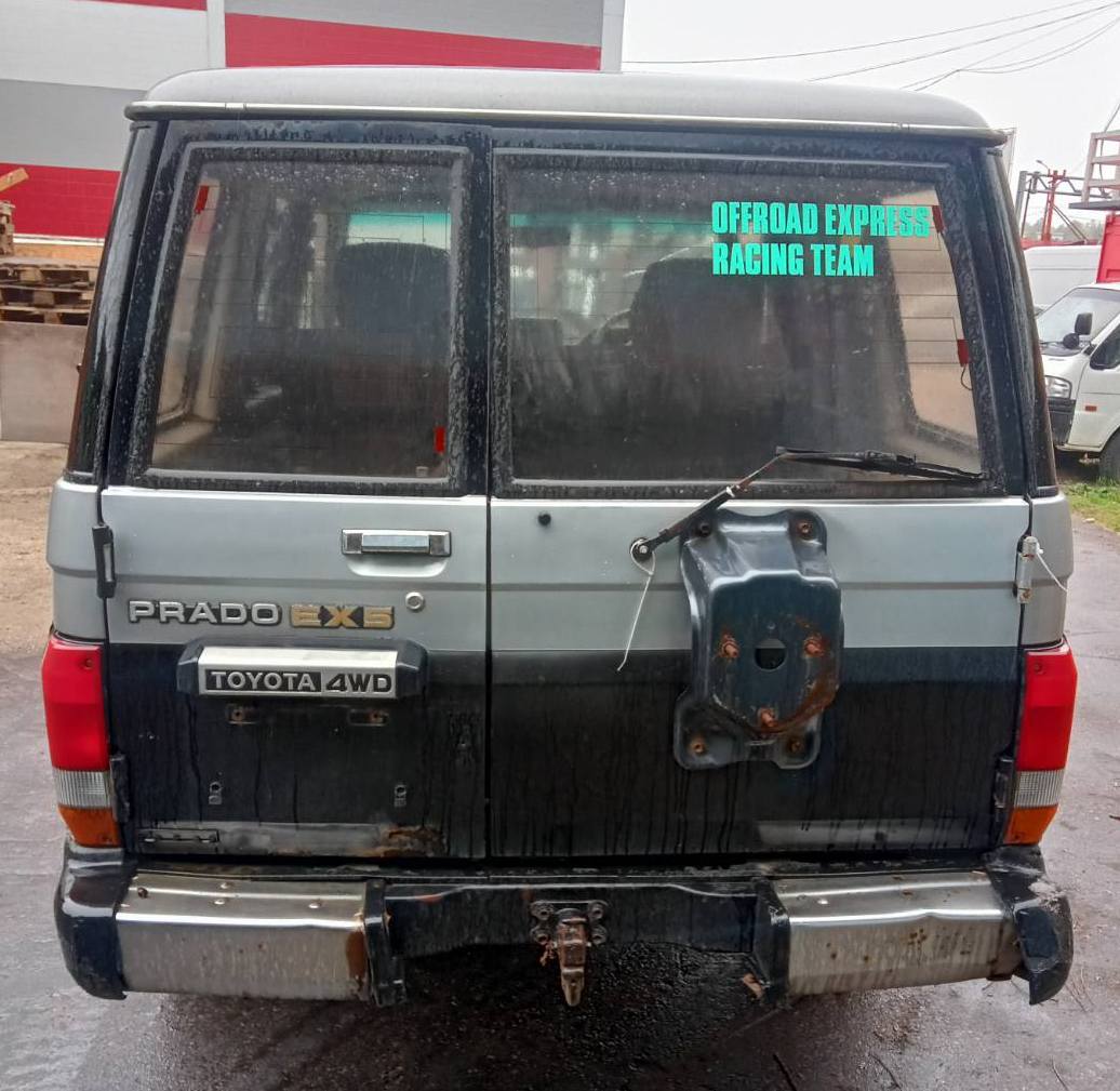 Кнопка Toyota Land Cruiser LJ78 2L-TE 8465390K00 id53367 запчасть  контрактная купить в Нижнем Новгороде, цена 500₽