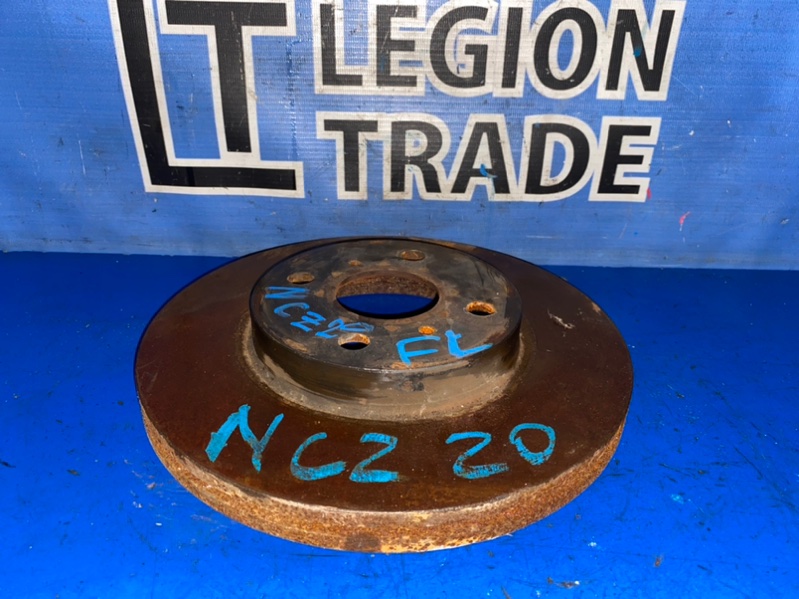 Тормозной диск передний левый TOYOTA RAUM NCZ20 1NZFE 43512-52080 контрактная