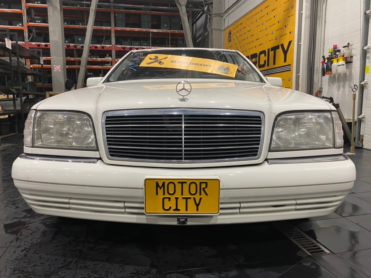 W140 бампер передний