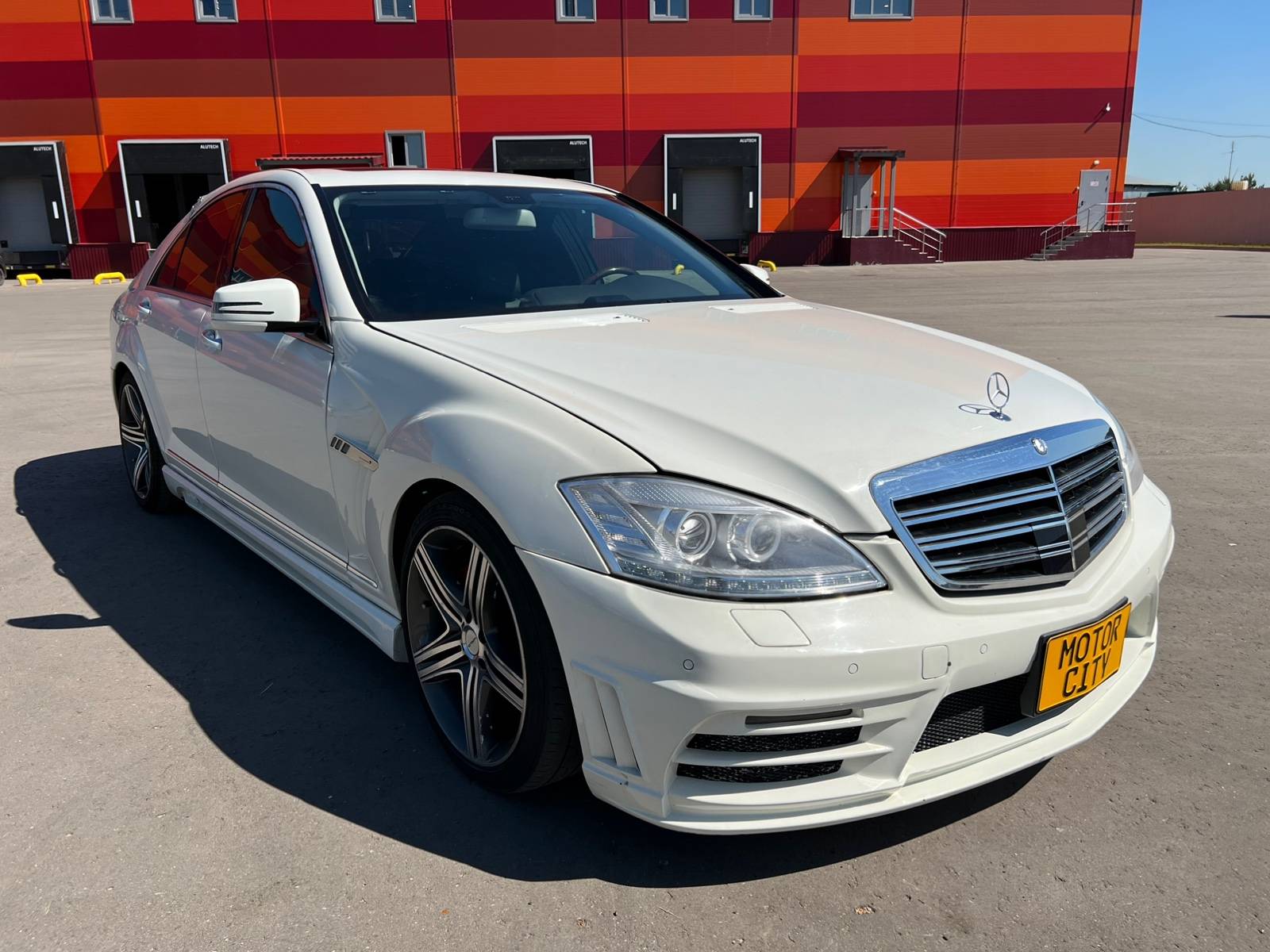 В разбор из Японии Mercedes-Benz 2006 W221 M272.965 3.5 . id51873 запчасть  контрактная купить в Москве, цена 501₽