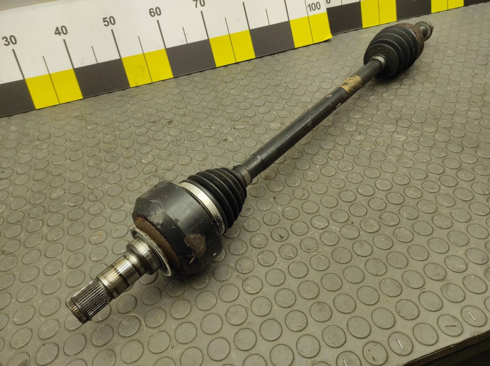 Привод передний w211 4matic. Skf вал приводной bmw 3 e90. A2463302700. Toyota 43460-69105. A2113500556.