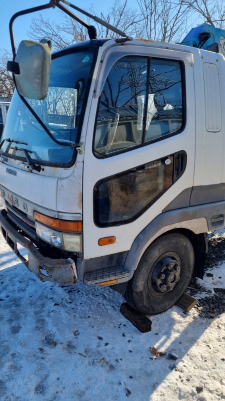 Кабина FUSO FIGHTER 1993 FK616  6D15T