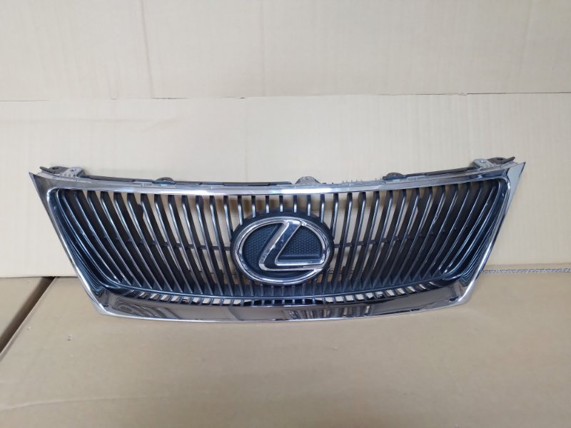 Решетка радиатора передняя Lexus IS350 2005-2012 GSE20 52711-53010 Б/У