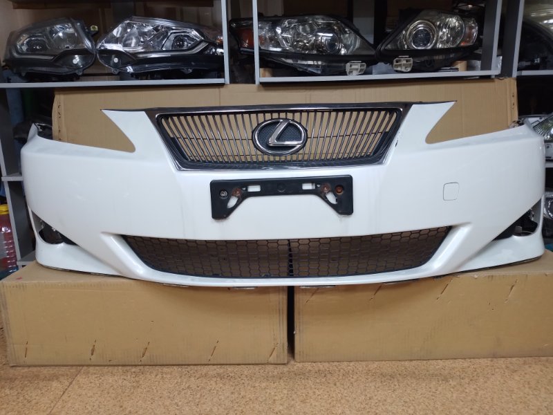 Бампер передний Lexus IS250 2011 GSE20 Б/У