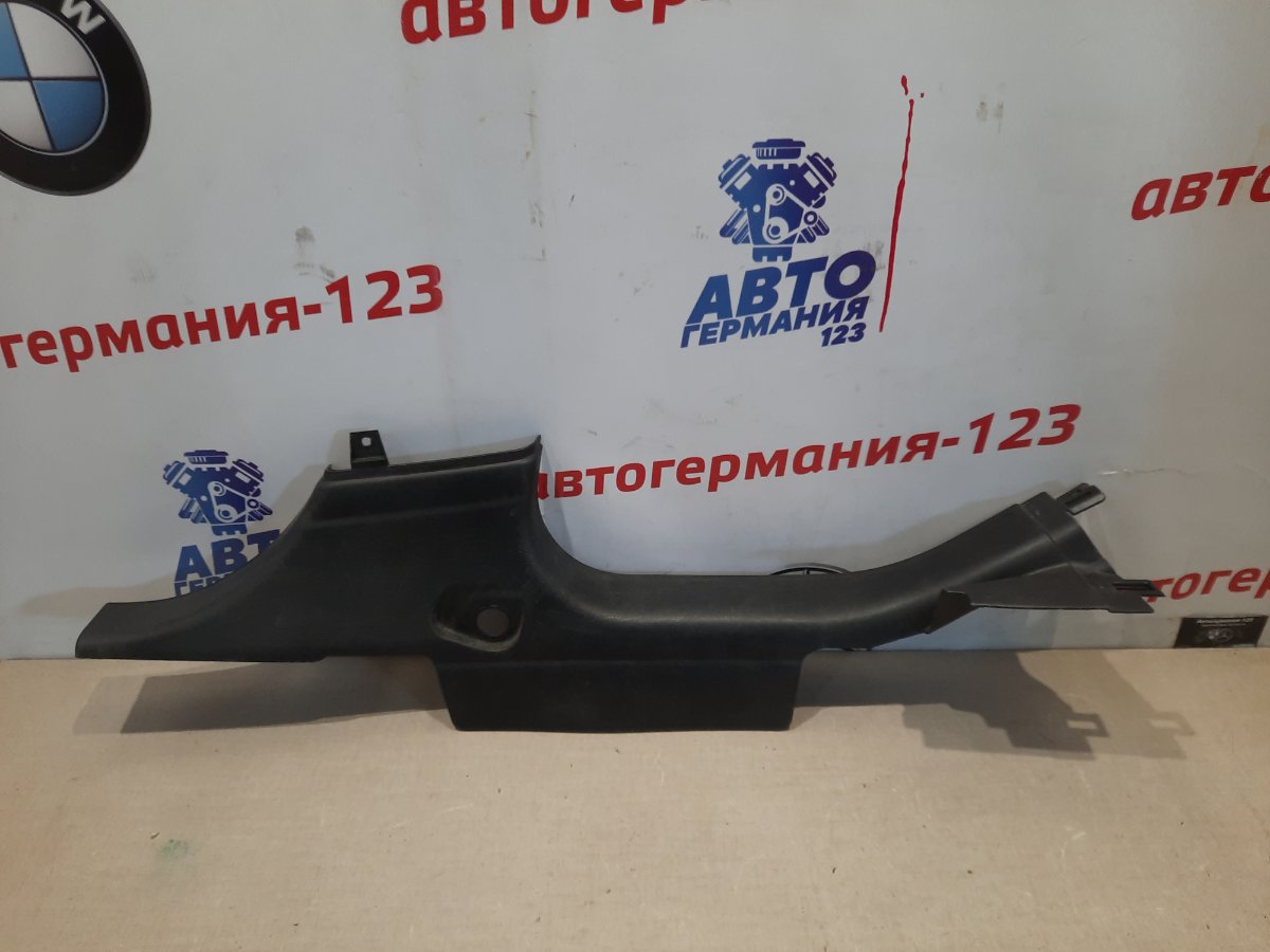 Пластик салона правый MINI Countryman 2011 R60 N16B16A 51439803268 контрактная