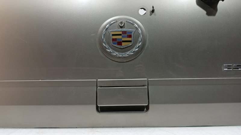 Дверь багажника Escalade I I  2000-2006
